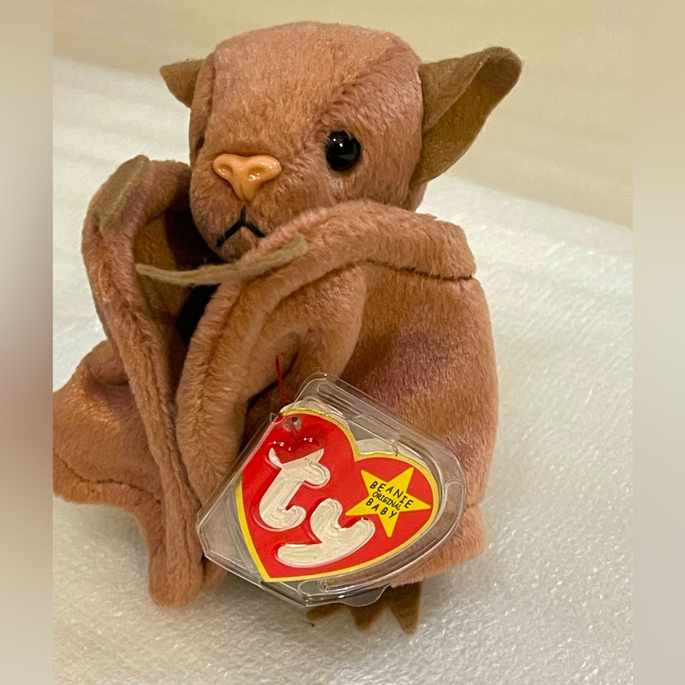 TY Beanie Baby "Batty" the Bat (1996) – Velcro Wings – Excellent Condition 🦇